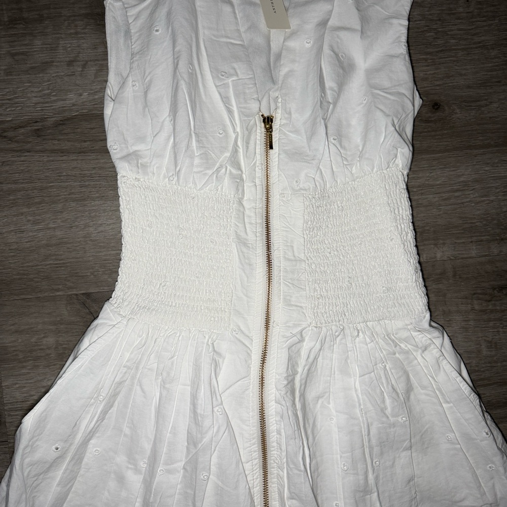 The Tommie Cap Sleeve smocked front zip shirt dress eyelet trim edition - Picture 13 of 13